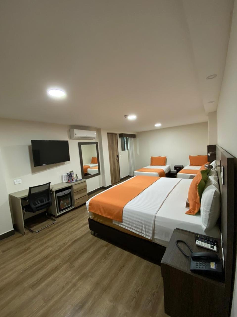 Cabecera Country Hotel Bucaramanga Ngoại thất bức ảnh