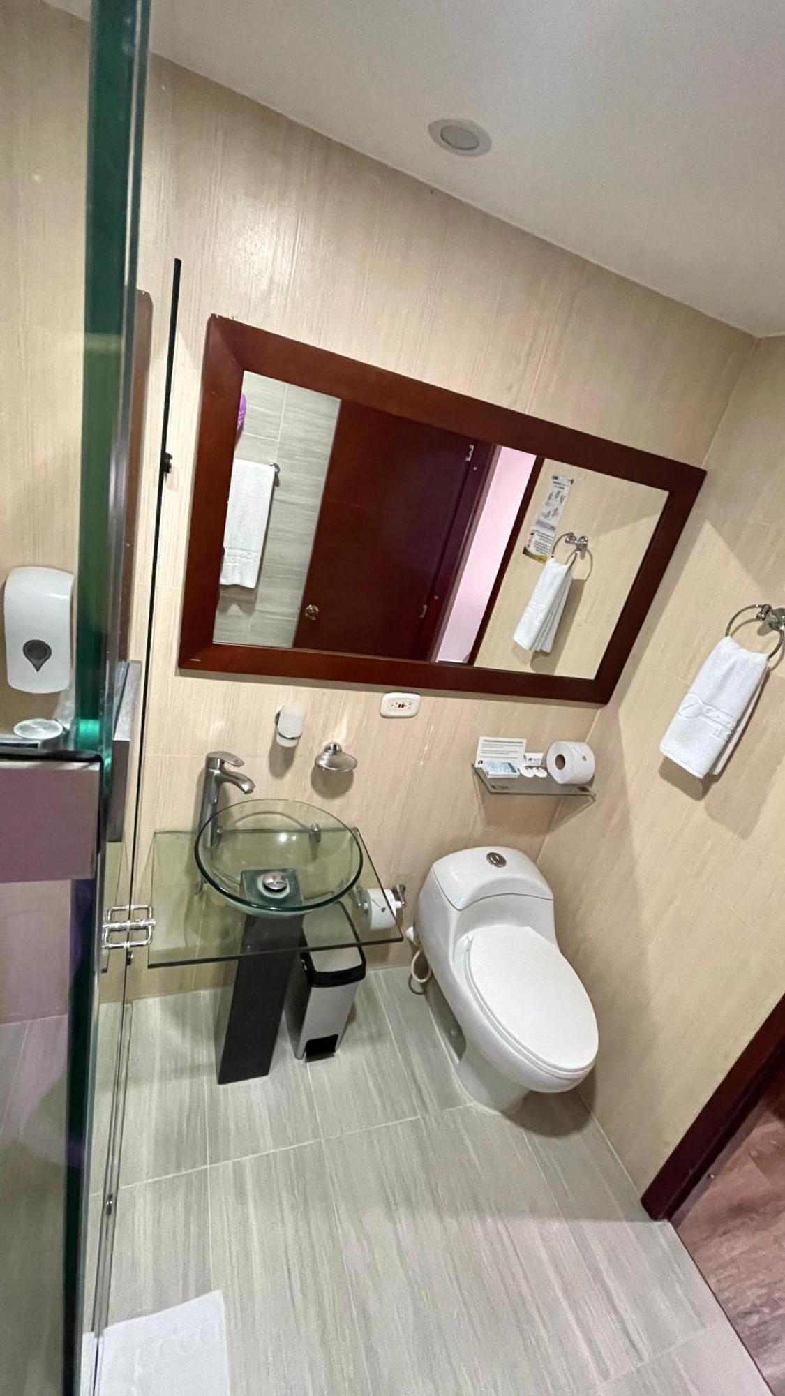 Cabecera Country Hotel Bucaramanga Ngoại thất bức ảnh