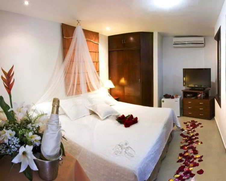Cabecera Country Hotel Bucaramanga Ngoại thất bức ảnh